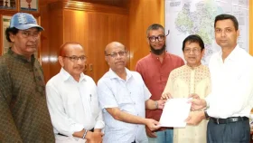 বরিশাল-ঢাকা আকাশপথে নিয়মিত ফ্লাইট চালুর দাবি