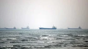 ইসরায়েল-যুক্তরাষ্ট্রের জব্দকৃত জাহাজ বিক্রি করবে ইরান