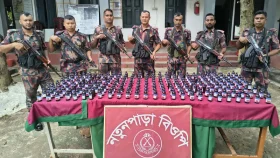 মহেশপুর সীমান্তে বিপুল পরিমাণ ভারতীয় মাদক উদ্ধার