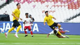 মালয়েশিয়ার কাছে হেরে আসিয়ান কাপ শুরু বাংলাদেশের