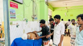 সিংড়ায় ঈদগাহের জমি নিয়ে দুই গ্রামবাসীর সংঘর্ষ, আহত ৩০