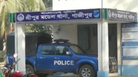 পৌরসভার উচ্ছেদ অভিযানের এস্কেভেটরের চাপায় বৃদ্ধের মৃত্যু
