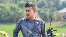 জয়পুরহাটে বাসের ধাক্কায় যুবকের মৃত্যু