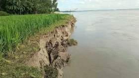 তিস্তার পানি বাড়তেই তীব্র ভাঙন, কুড়িগ্রামে ঘরবাড়ি হারানোর আতঙ্ক