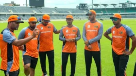 মাঠে না নেমেই সেমিফাইনালে বাংলাদেশ