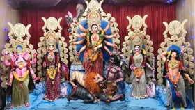 দুর্গাপূজায় ৫ দিনের সরকারি ছুটি ঘোষণা