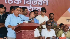 কার্ড দেব, চাকরি দেব বিনিময়ে ভোট দিতে হবে ধানের শীষের মনোনীত প্রার্থীকে