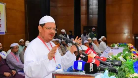 চাঁদাবাজি রোধে সরকার ব্যর্থ: পীর চরমোনাই