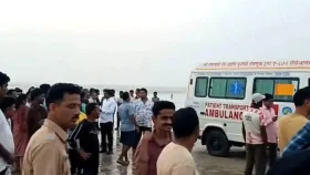 ভারতের মহারাষ্ট্রে সমুদ্রে ডুবে ৮ শিক্ষার্থীর মৃত্যু