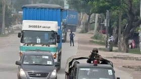 সেনাবাহিনীর কড়া নিরাপত্তায় রূপপুরে নেয়া হচ্ছে ইউরেনিয়াম