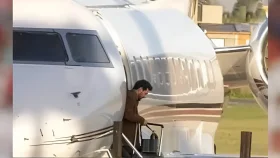 বিদায়ের আগে নিজ শহরে ফিরলেন মেসি