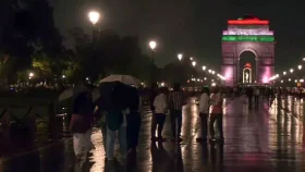উত্তরাখণ্ডে ভূমিকম্পে কেঁপে উঠলো দিল্লিও
