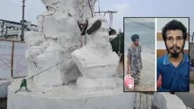 বীরশ্রেষ্ঠ হামিদুর রহমানের ভাস্কর্যে জুতার মালা, গ্রেপ্তার ১