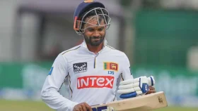 শ্রীলঙ্কার টেস্টের নেতৃত্ব ছাড়লেন ধনঞ্জয়া