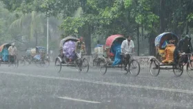 দুপুরের মধ্যে রাজধানীতে বজ্রবৃষ্টির সম্ভাবনা