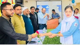 লালমোহনে একাদশ শ্রেণির নবীনবরণ
