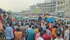 রাজধানীর মোহাম্মদপুরে অটোরিকশা চালকদের অবরোধ, তীব্র যানজট