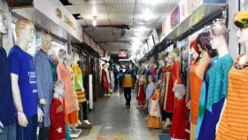 ঢাকার যেসব এলাকায় মার্কেট-দোকানপাট বন্ধ আজ