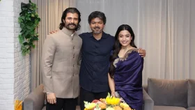 হঠাৎ কেন এক ফ্রেমে দক্ষিণের ৩ তারকা