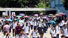 শিক্ষাপ্রতিষ্ঠানে ১০ দিনের ছুটি শুরু