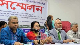 ৩ দফা দাবিতে প্রাথমিক শিক্ষকদের নতুন কর্মসূচি ঘোষণা