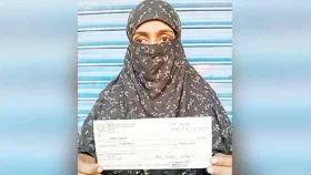 গর্ভের সন্তান বিক্রি করতে চাওয়া আঁখির পাশে প্রধানমন্ত্রী