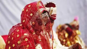 ১৮ বছরের আগেই বাল্যবিয়ের শিকার দেশের অর্ধেক মেয়ে: ইউনিসেফ