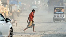 বায়ুদূষণের তালিকায় সপ্তমে ঢাকা