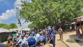 আধিপত্য পুনরুদ্ধারে সাজেকে পর্যটকদের জিম্মি করার কৌশল ইউপিডিএফের
