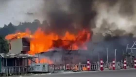 কক্সবাজারের হোটেলে অগ্নিকাণ্ড, রক্ষা পেলো তিন শতাধিক পর্যটক