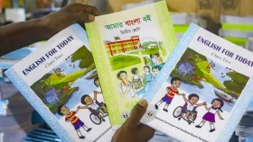 নতুন ৪ বইয়ে বদলাচ্ছে শিক্ষার ধরন, থাকছে হাতে-কলমে শেখার সুযোগ