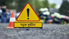 ৩০০ ফিটে বেপরোয়া প্রাইভেটকারের ধাক্কায় প্রাণ গেল বৃদ্ধের