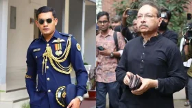 অজ্ঞাতনামাদের আসামি করে মামলা করলেন তাহসিফের বাবা