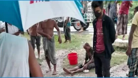 জামালপুরের অটোরিকশাকে ট্রাক চাপা, নিহত ৪