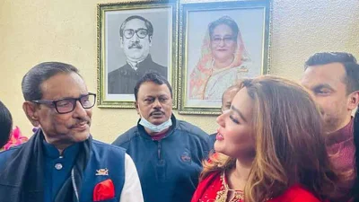 নায়িকা মাহিয়া মাহির সঙ্গে ওবায়দুল কাদের