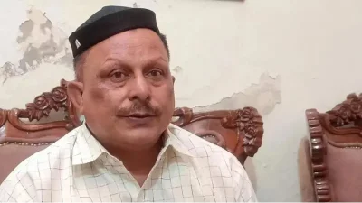 স্থানীয় কাউন্সিলর নওশাদ পাহলওয়ান