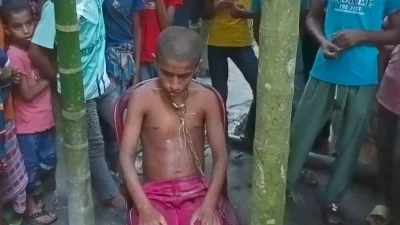 বাকপ্রতিবন্ধী ছেলে তানজিল