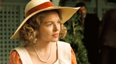 অস্কারজয়ী মার্কিন অভিনেত্রী ডায়ান কিটন