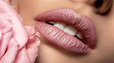 ঠোঁটের যত্ন