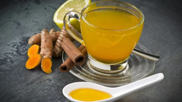 Raw turmeric 3